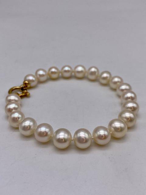 Bracelet perles de culture eau douce avec fermoir en or 750/1000ème en dépôt vente chez Or Ligne à La Teste de Buch