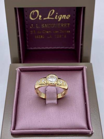 Brillez avec Élégance : Notre Nouvelle Bague en Or et Diamant à La Teste de Buch à côté d'Arcachon