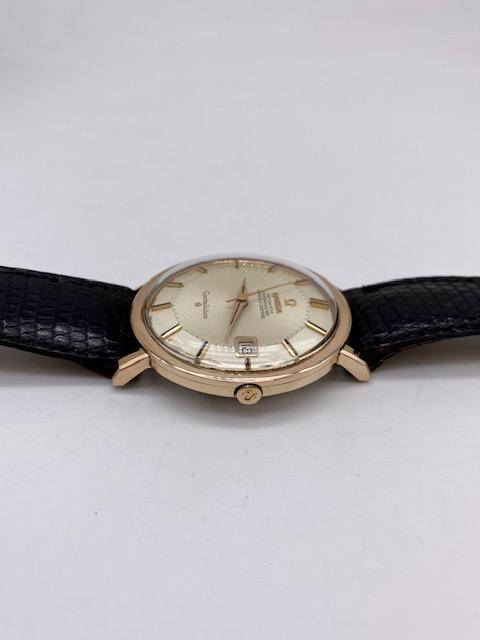 Acheter en ligne une magnifique montre OMEGA Constellation avec sa boîte d'origine chez Or Ligne, bijouterie près de Bordeaux