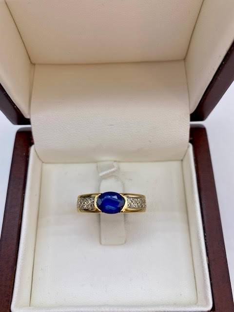 Éclat et Élégance: La Nouvelle Venue en Or et Saphir chez Or Ligne en Gironde
