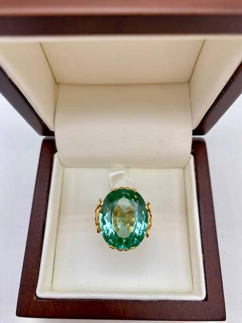 Bague améthyste verte 10,5 carats en or 750 – Dépôt vente Or Ligne à La Teste de Buch
